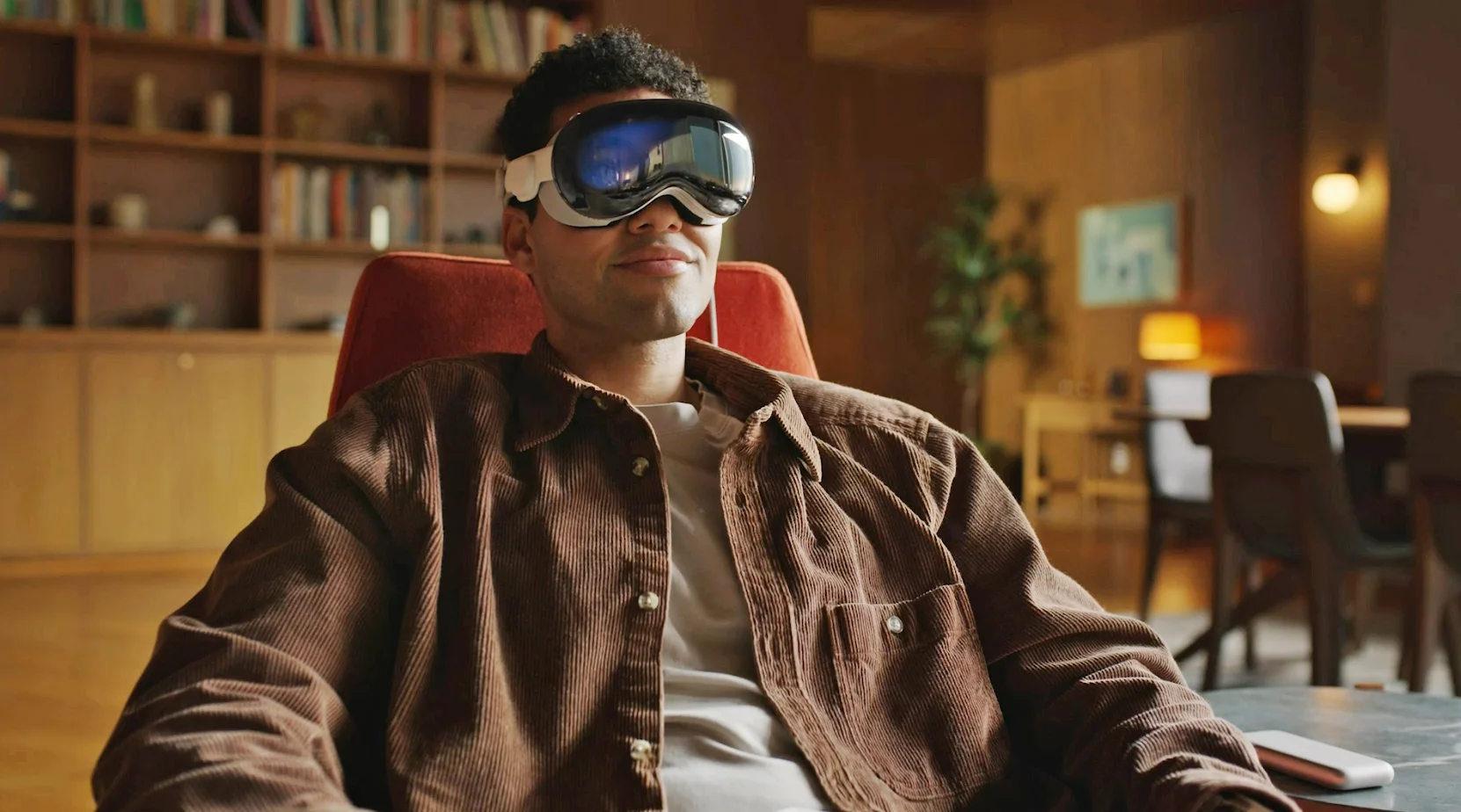 La Revolución de la Experiencia Visual: 'Apple Vision Pro' y el Futuro Inmersivo