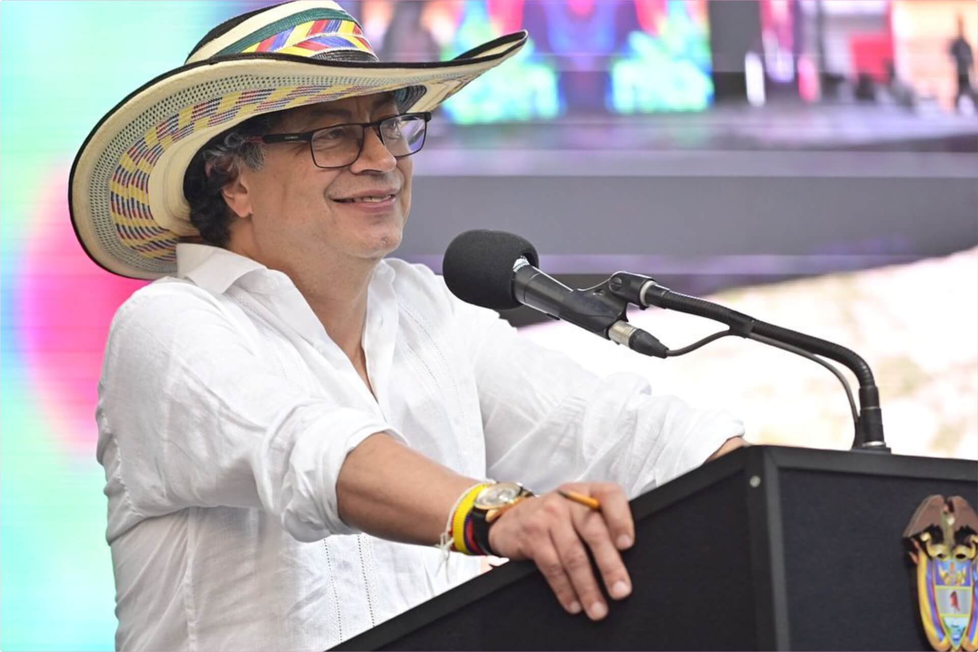 Encuentro de Gustavo Petro con la Minga Indígena en Cali
