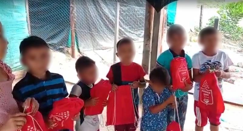 Polémica en Sardinata, Norte de Santander: Estudiantes agradecen a las FARC por kits escolares