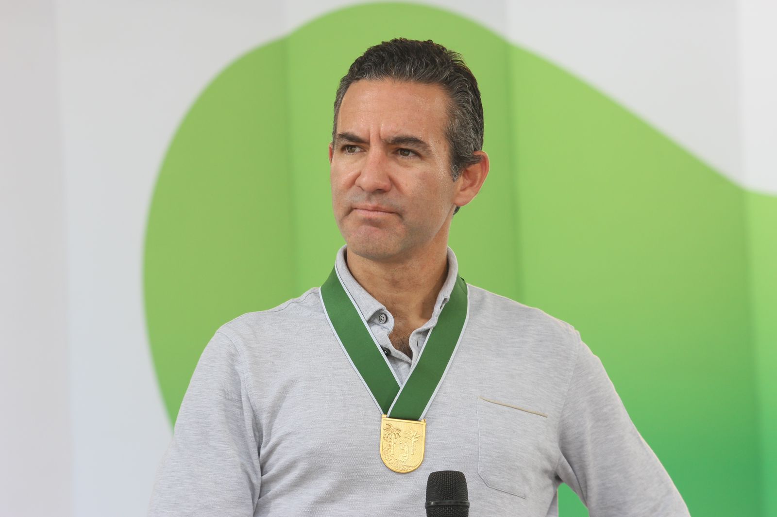 David Vélez: Regulaciones Financieras y Condiciones Económicas Frenan el Crecimiento de Nu en Colombia