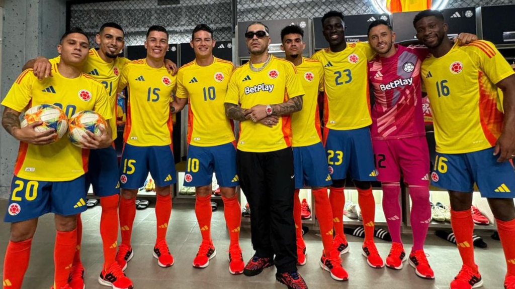 Ferxxo y Ryan Castro en la Copa América USA 2024: Una Noche de Música y Fútbol en el Bank of America Stadium