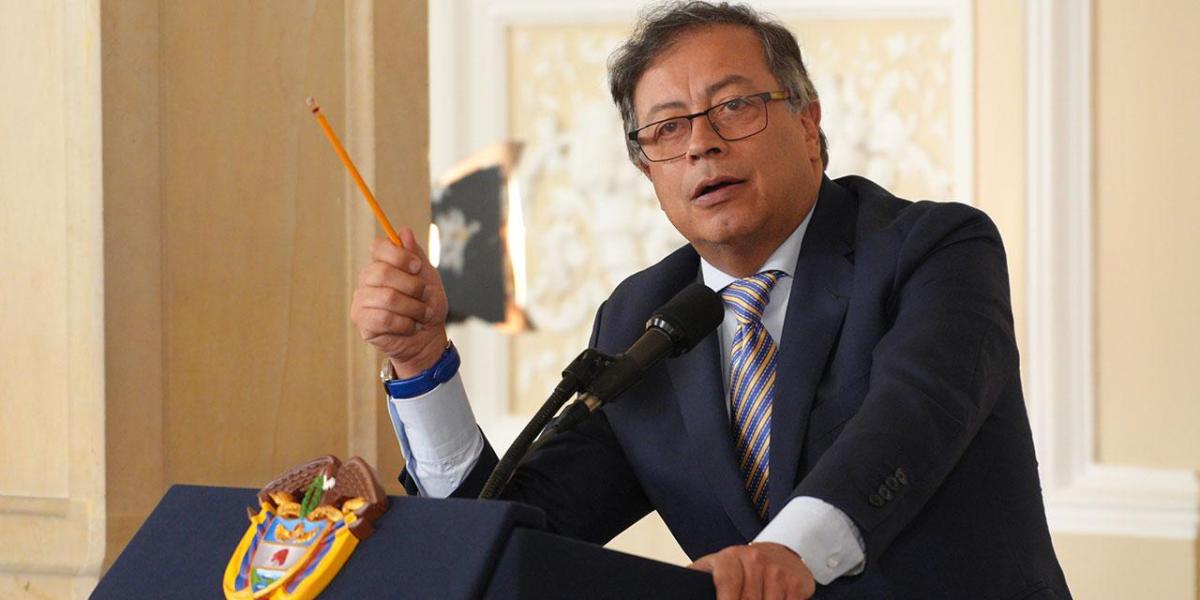 Gustavo Petro envía avión a Líbano para repatriar colombianos ante el conflicto